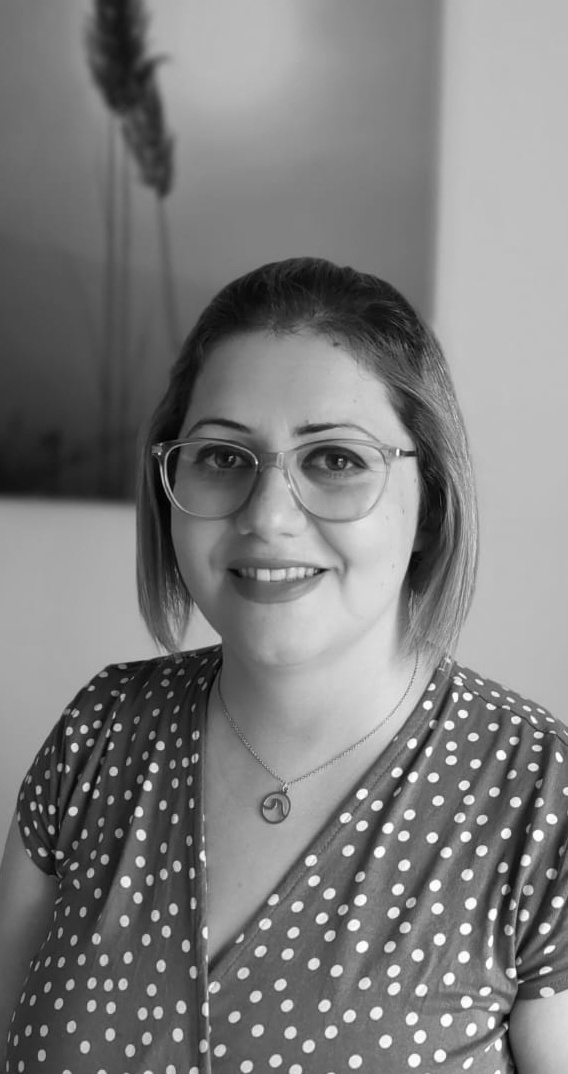 فرشته نیکزاد